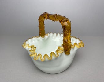 フェントンのヴィンテージ スモール ミントグリーン ガラス バスケット