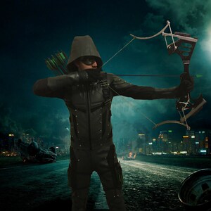 Cw arrow sweatshirt new arrivals