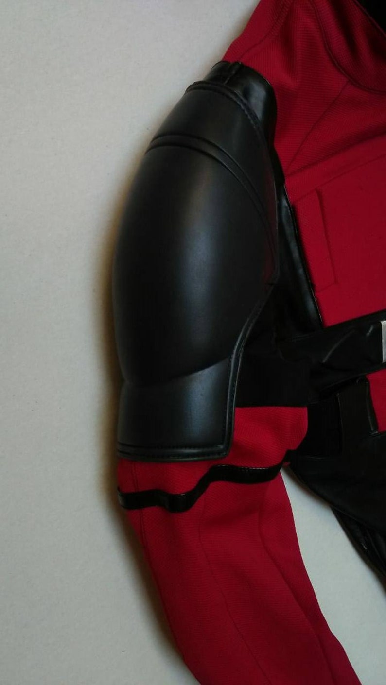 Optional for CostumeReplicaCave CostumeCosplay Suits ilustrastudios Replica Deadpool Movie Shoulders