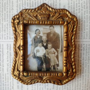 Antique Photo Frame, Photo Gold Gilt Plaster or Metal, Vintage Glass, 1920s French Chateau Boudoir Photo Frame