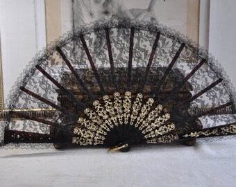 Fancy Vintage Spanish Fan, Black Lace, Flamenco Fan, Retro Fan, Golden Plastic Guards, Hand Held Fan, Spain