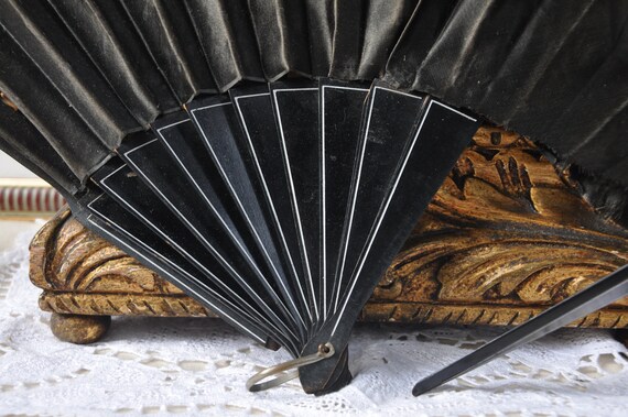 Victorian Antique French Fan, Shabby AS-IS Condit… - image 5