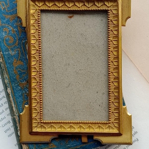 Gorgeous Antique French Photo Frame, 1900s, French Picture, Gold Gilt Frame, Handpainted Purple Floral Decoration, Made in France