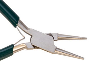 Euro Tool Value Series Plier, Round Nose, 5 Inches | PLR-495.10