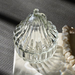 Vintage Crystal Pear Trinket Dish, Jewelry Holder, Candy Dish / Clear Pear Shaped Glass Dish with Lid image 7
