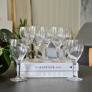 Mid Century Blown Glass Water - Wine Goblets Six Point Star by TIFFIN-FRANCISCAN Set of 7 / Mid Century Blown Glass Goblets