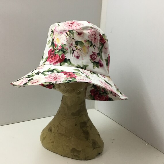 Womens Pink Floral Bucket Hat 44 