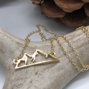 Gold Berghalskette, Bergkette Gold, Berg Geschenke, Alpine Halskette, schneebedeckte Gipfel, schneebedeckter Berg, alpiner Schmuck, Geschenk für sie