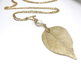 Gold Real Leaf Necklace, White Freshwater Pearl, Gold Leaf Necklace, Nature Gifts, Long Leaf Necklace, Gift Ideas for Her, Leaf Pendant