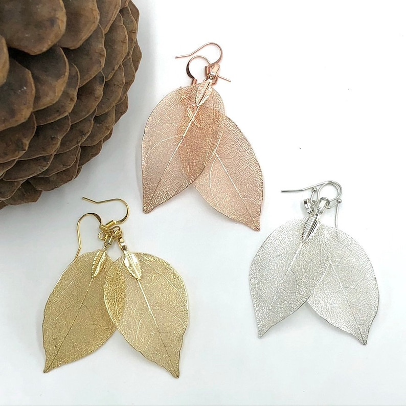 Pendientes de hoja de oro, pendientes de hoja real en oro, joyería natural, joyería de boda, regalo para ella, pendientes de hoja bañados en oro, hojas de oro real imagen 8