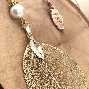 Gold Real Leaf Necklace, White Freshwater Pearl, Gold Leaf Necklace, Nature Gifts, Long Leaf Necklace, Gift Ideas for Her, Leaf Pendant image 7