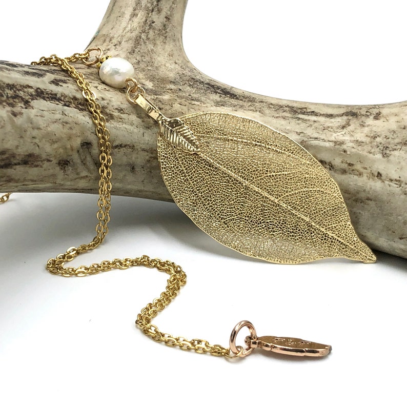 Gold Real Leaf Necklace, White Freshwater Pearl, Gold Leaf Necklace, Nature Gifts, Long Leaf Necklace, Gift Ideas for Her, Leaf Pendant image 4