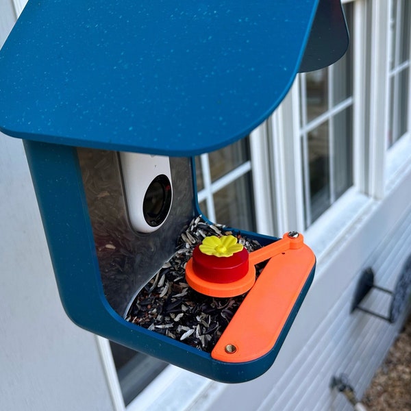 Bird Buddy Hummingbird Feeder, mount and Screws (Generates Postcards)