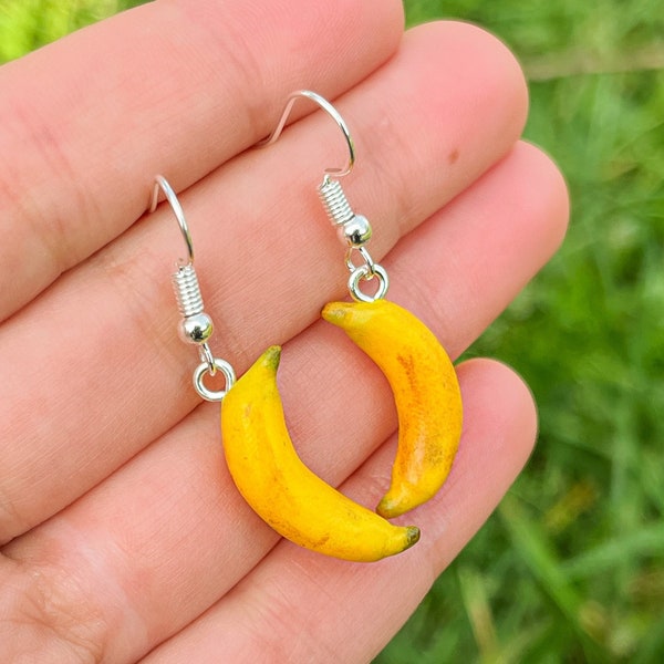 Earrings banana fruit miniature realistic (fimo) original jewel yellow colorful summer spring girl child