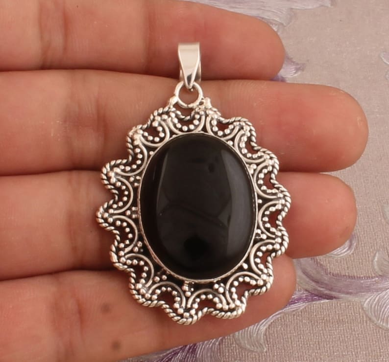Designer Onyx Pendant 925 Sterling Silver Pendant Oval Gemstone Pendant Christmas Gift Idea Black Onyx Silver Pendant Handmade Pendant
