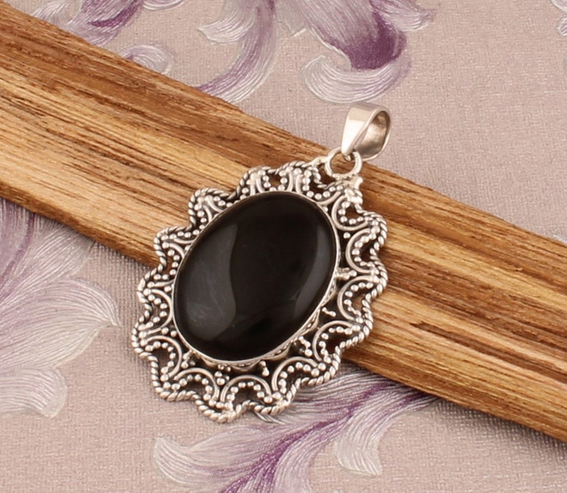 Designer Onyx Pendant 925 Sterling Silver Pendant Oval Gemstone Pendant Christmas Gift Idea Black Onyx Silver Pendant Handmade Pendant