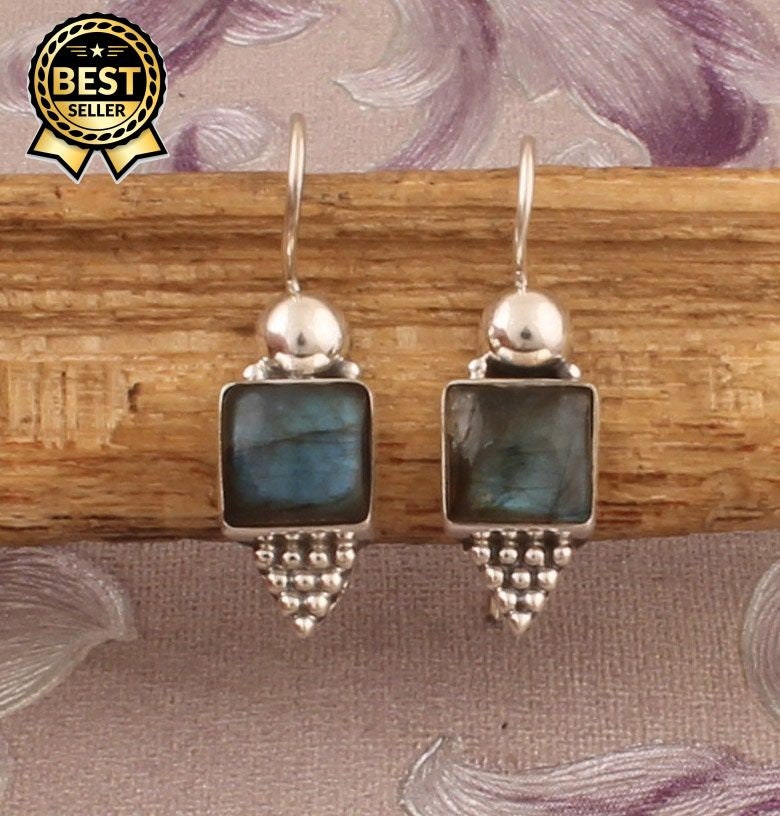 Orecchini In Argento 925 Con Labradorite Cabochon Pera 7x9mm – Eleganti E Artigianali - 3