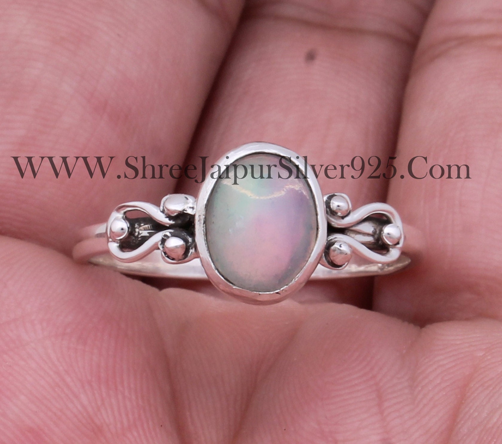 ONE OF A KIND - RAINBOW FIRE OPAL CABOCHON RING – SOAMI
