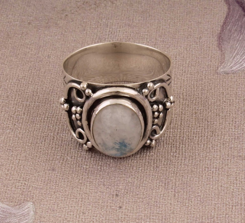 Beautiful Ring Natural Rainbow Moonstone Sterling Silver Ring,Boho Ring,Twisted Band Ring,Dainty Rings,Top Selling Item Gift For Her