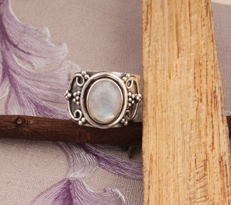 Beautiful Ring Natural Rainbow Moonstone Sterling Silver Ring,Boho Ring,Twisted Band Ring,Dainty Rings,Top Selling Item Gift For Her