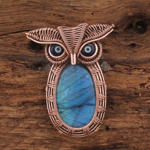 Blue Owl Labradorite Copper Wire Wrapped Pendant: Handmade Gemstone Necklace