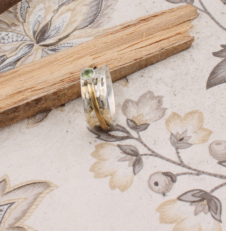 Best Gift Peridot Spinner Ring AAA+Natural Peridot Sterling Silver Unique Design Handmade Silver Spinner Ring Valentine Gift