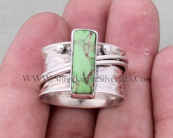 Green Copper Turquoise Spinner Ring: Textured Sterling Silver Band