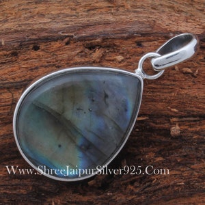 925 sterling silver Labrodorite gemstone pendent free size Gift Bridesmaid/Anniversary/Birthday image 3