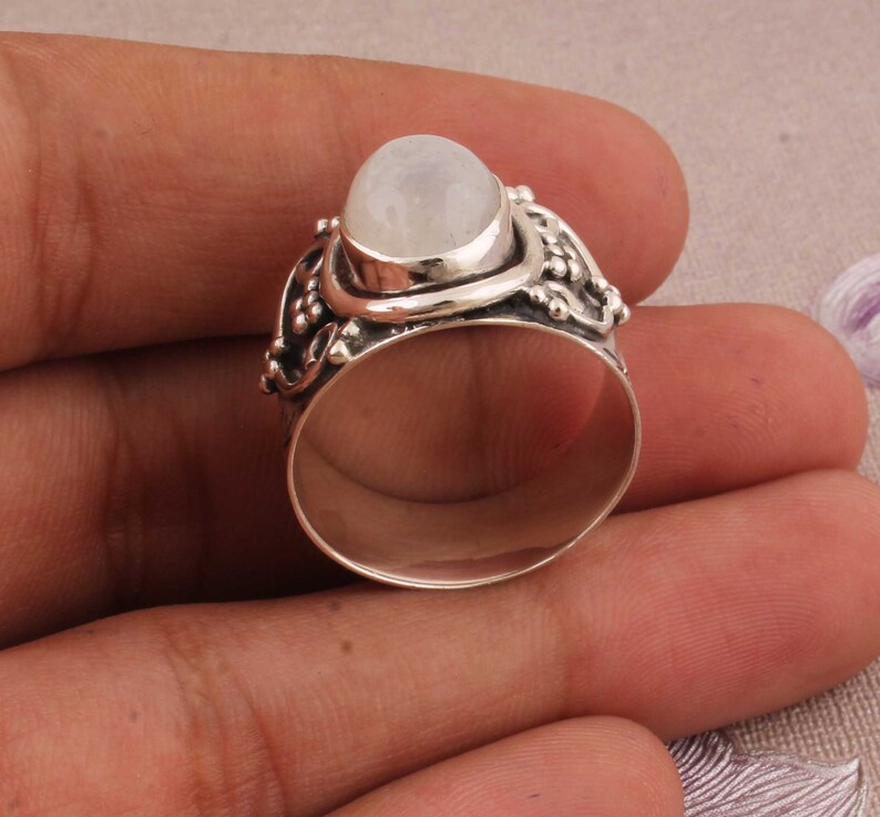 Beautiful Ring Natural Rainbow Moonstone Sterling Silver Ring,Boho Ring,Twisted Band Ring,Dainty Rings,Top Selling Item Gift For Her