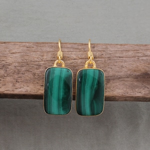 14k Gold Pleated Malachite Earrings: Natural Gemstone