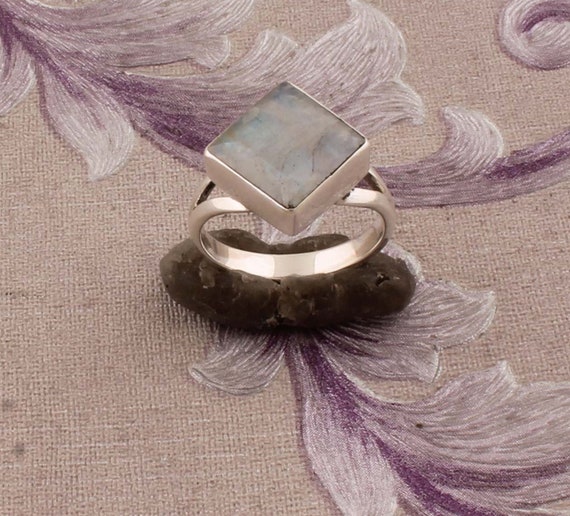 Square Rainbow Moonstone Ring: 925 Sterling Silver Index Finger