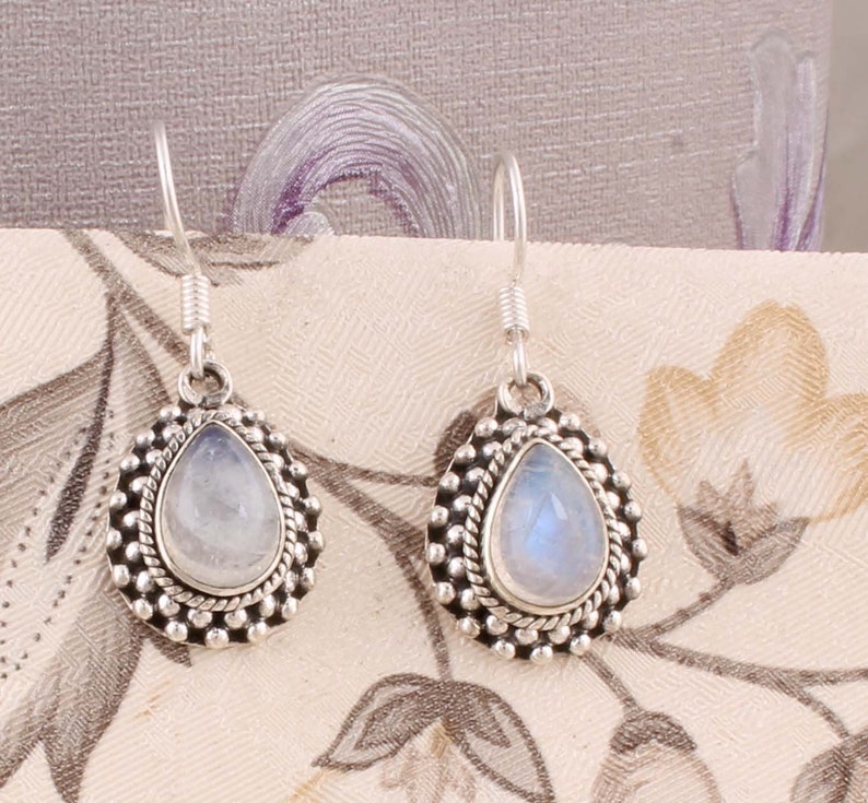 Details about   4 x 4 mm Rainbow Moonstone Dangle Earrings Gems Jewelry 925 Solid Silver 