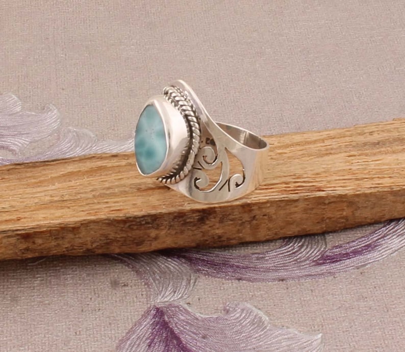 Blue Lace Agate Ring Cabochon Gemstone Split Band Ring 925 Sterling Silver Ring Statement Ring Handmade Ring Cushion Gemstone Ring