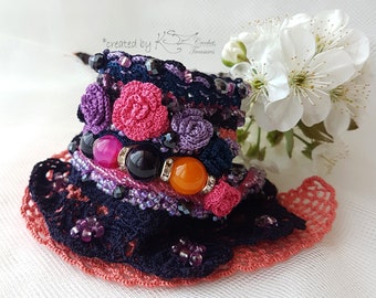 Crochet cuff bracelet, Multicolor crochet, Bohemian style cuff, Crochet cuff with roses, Colorful bracelet, Beaded cuff, Floral bracelet