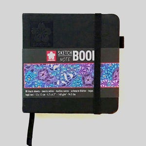 Carnet de croquis Sakura Square avec feuilles noires