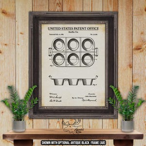 Muffin Tin Patent Print - 1885 Kitchen Bakeware Invention - Retro Kitchen Decor - Cup Cake Pan Poster - Pastry Chef Gift - Cooking Wall Art