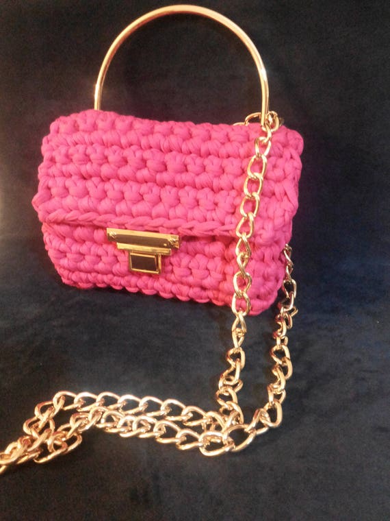 womens pink handbags