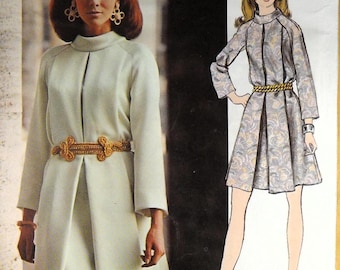 UNCUT Vogue 2331 Galitzine Dress, bust 32.5