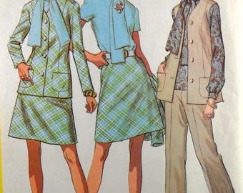 Simplicity 2317 Jacket, Skirt, Blouse, Pants, and Vest, bust 35