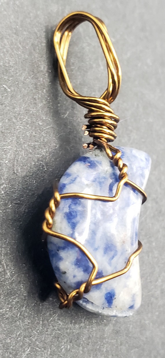 Collier Lune En Acier Inoxydable Avec Pierres De Sodalite - Bleu, Pierres Roulées - Longueur 56-60 Cm - Neuf Avec étiquettes - Style Chakra