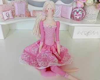 Tilda doll, handmade doll, fabric doll, ragdoll, doll in pink dress, gift for mom, interior doll, art doll, textile doll, home decoration