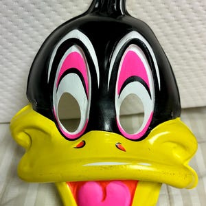 Vintage Daffy Duck Children’s Halloween Character Mask, Perfect Condition, Warner Bros, 1976
