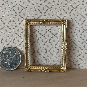 Cadre photo miniature décoré à l'échelle 1:12 pour fournitures pour maison de poupée - A086