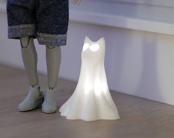 Miniature Standing Draped Ghost Cat 1:12 Scale Dollhouse Halloween Creepy Cat Spooky Cat Phantom Feline 1-13/16 inch tall (plastic) -