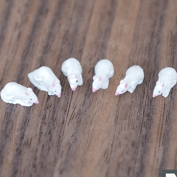 Dollhouse Miniature Mouse Set of 6 , 1:12 Scale Mouse G047