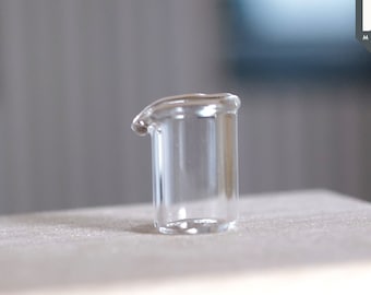 Dollhouse Glass Measuring Cup 1:12 Scale Measuring Cup - E086