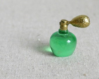 Dollhouse miniature perfume fragrant bottle - F033