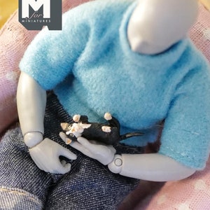 Miniature Playing Kitten Up Side Down 1:12 Scale Dollhouse Cat 7/8 inch long (resin) (B)- C048