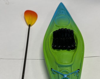 1:12 Miniature Kayak with Paddle Single Seater Small Boat