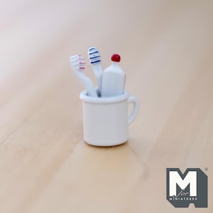 Miniatur Zahnbürste Zahnpasta Spülbecher 1:12 Maßstab Puppenhaus Badezimmer Zahnbecher Mundwasser Becher 4er Set (weiß) - H034